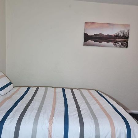 Nice Residential Within Easy Reach Of Town Manchester Bagian luar foto