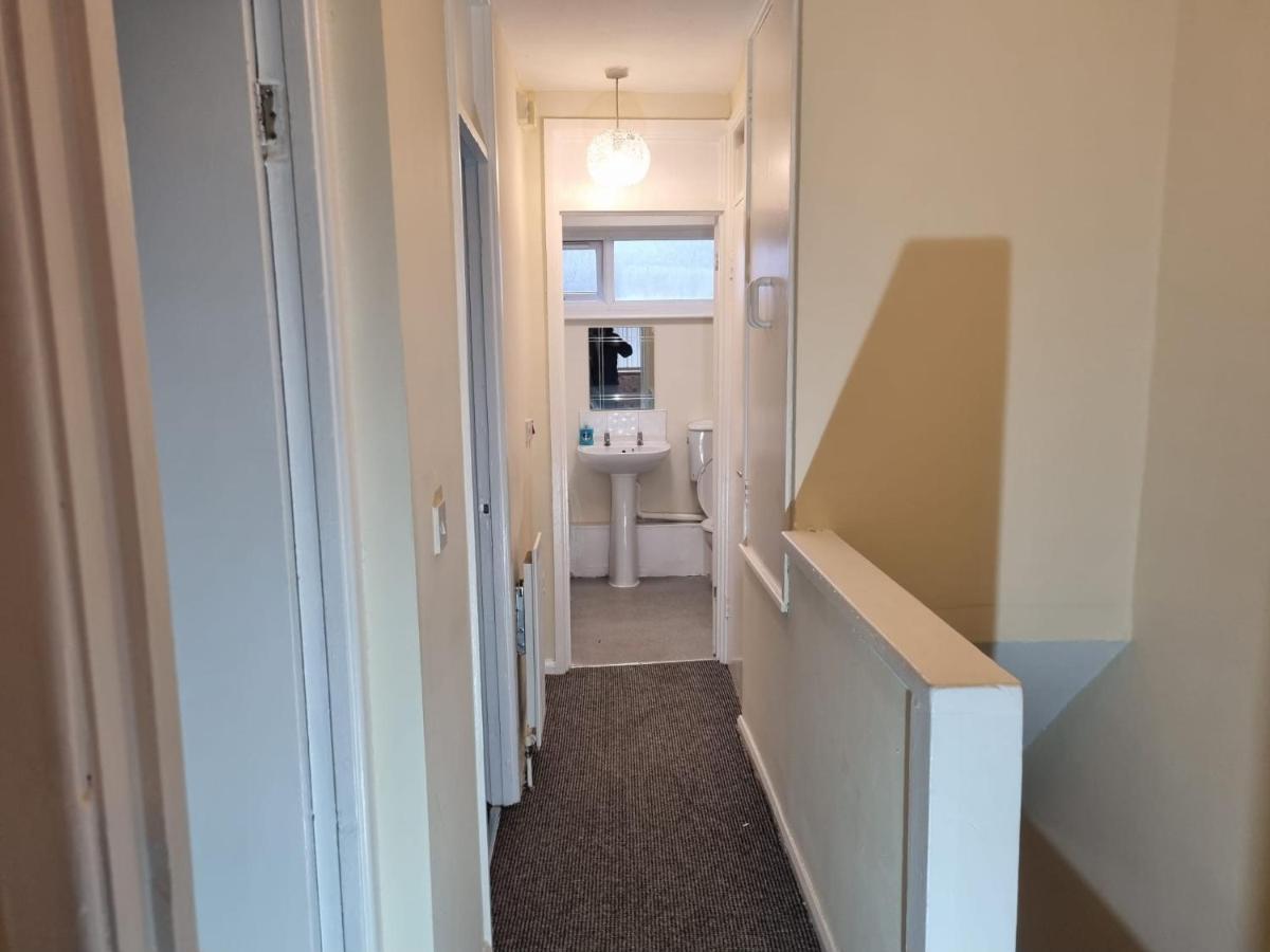Nice Residential Within Easy Reach Of Town Manchester Bagian luar foto